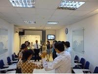 trung tâm tiếng Anh