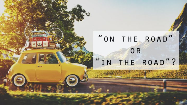 On được dùng với một số cụm từ chỉ vị trí - giới từ in on at