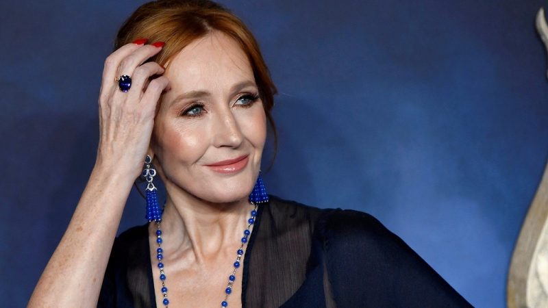 J.K.Rowling là cái tên truyền cảm hứng mạnh mẽ cho thế hệ trẻ ngày nay