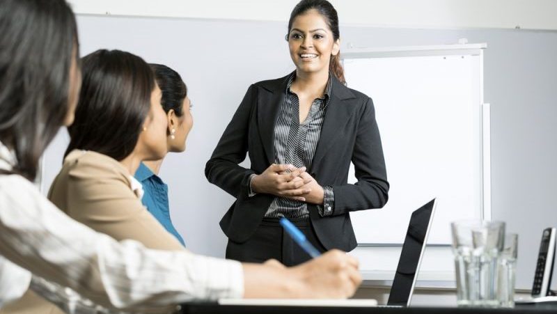 Tiếng Anh thương mại cần sự rõ ràng, rành mạch