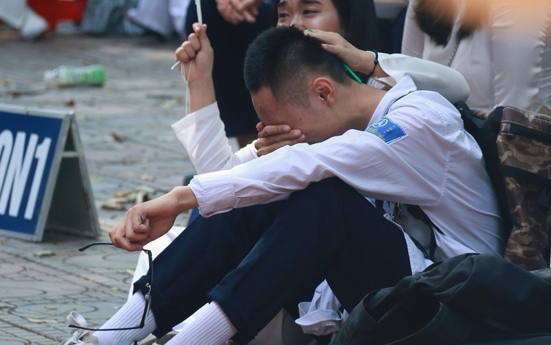 Học tiếng Anh theo chủ đề - Buồn chán vì bài tiếng Anh không đạt