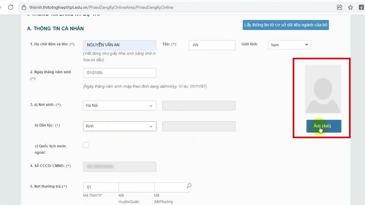 Tải ảnh thẻ lên phiếu đăng ký dự thi theo quy định của kỳ thi THPT Quốc gia 2023
